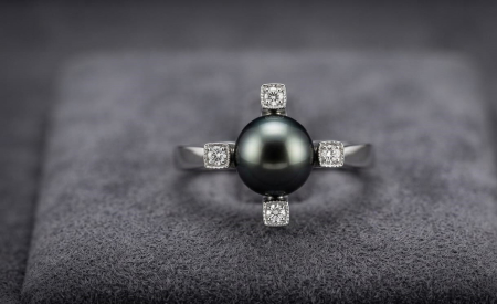 inele cu diamant - Inel din Aur Alb de 14K cu Perlă Neagră Tahitiana și Diamante – Eleganță Dramatică și Modernă