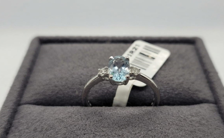 inele cu diamant - Inel din Aur Alb de 18K cu Acvamarin și Diamante – Eleganță Regală