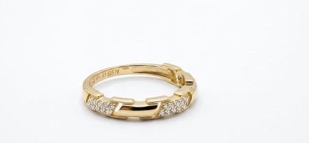 Inele aur 14k - Inel din Aur Galben de 14K cu Model Segmentat și Pavé Alternativ de Zirconii