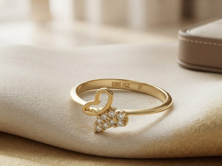 bijuterii aur - Inel Minimalist Asimetric din Aur Galben 14K cu Model Fluture și Zirconii – 1.66g
