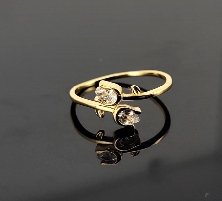 Bijuterii argint 925 - Inel Reglabil din Argint 925 Placat cu Aur – Model Lalele Gemene cu Zirconiu