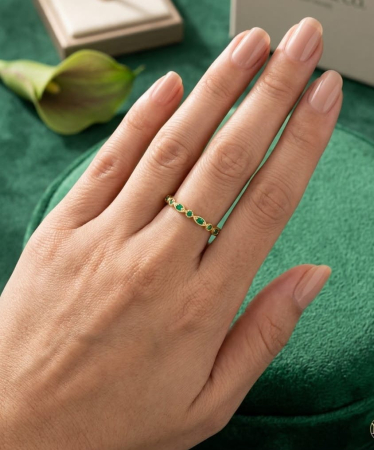 Inel argint 925 - Inel Semi-Eternity din Argint 925 Placat cu Aur – Model Marquise Verde Smarald