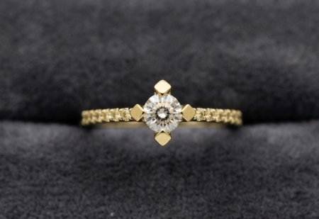 inele cu diamant - Inel Solitar Geometric din Aur Galben de 14K cu Diamante Naturale 0.33ct