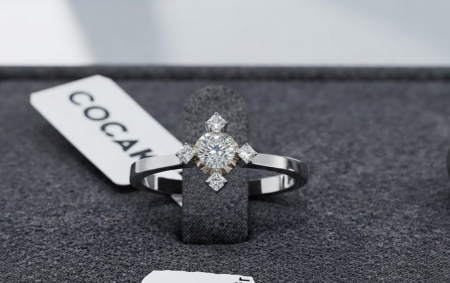 bijuterii diamant - Inel Solitar Modern din Aur 14K cu Design Busolă și Diamante Naturale