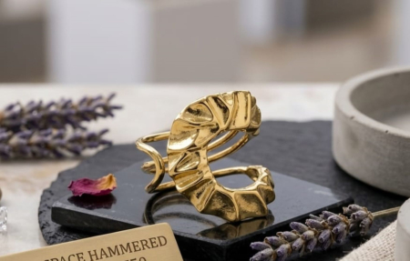 Inel argint 925 - Inel Statement din Argint 925 Placat cu Aur – Model Avangardist „Surface Hammered”