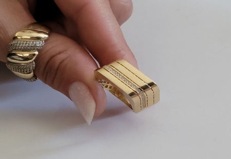 Inele aur 14k - Inel Statement din Aur Galben 14K cu Design Arhitectural în Trei Trepte și Pavaj Zirconia