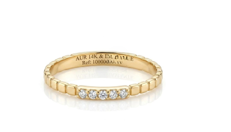 Inele aur 14k - Inel Verighetă din Aur 14K cu Design Texturat și Segment Central Pavat