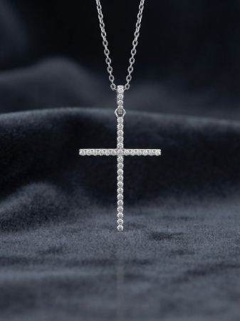 Pandative argint 925 - Pandantiv Cruce Clasică din Argint 925 cu Linie de Zirconiu – Spiritualitate și Strălucire Rafinată