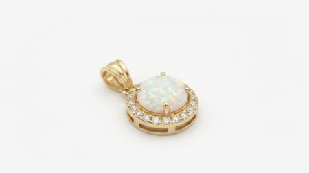 Medalioane aur 14k - Pandantiv din Aur Galben 14K cu Opal Sintetic și Halo de Zirconiu