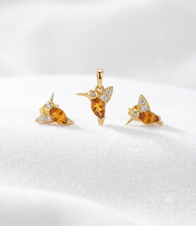 Set argint 925 - Set Bijuterii din Argint 925 Placat cu Aur „Colibri Spirit” cu Chihlimbar Natural și Zirconii, 3.00g