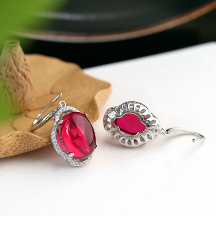 Set Bijuterii din Argint 925 – Rubin Red Cabochon (Cercei, Inel, Colier) [1]
