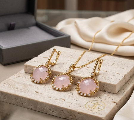 Set argint 925 - Set din Argint 925 Placat cu Aur „Rose Romance” – Colier și Cercei cu Piatră Roz și Halo de Zirconii, 11.9g