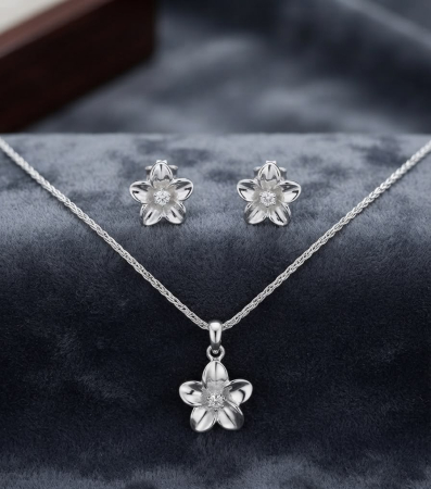 Set argint 925 - Set din Argint 925 „Silver Jasmine Bloom” - Colier și Cercei Tip Floare cu Zirconiu