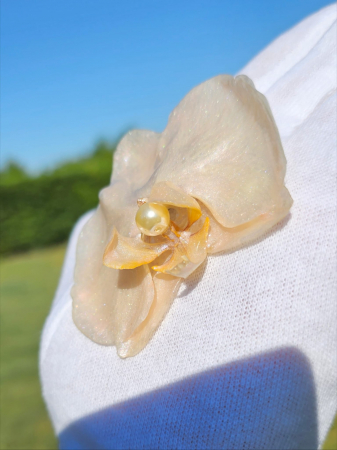 Broșă din orhidee naturală [2]