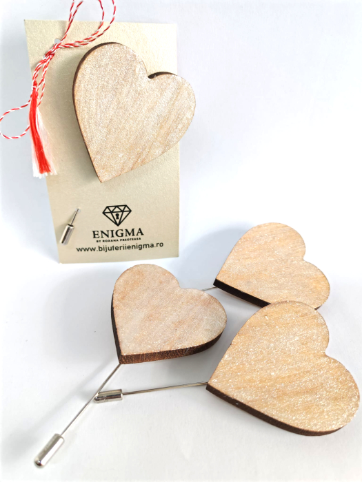 Brosa inima sidefata [4]