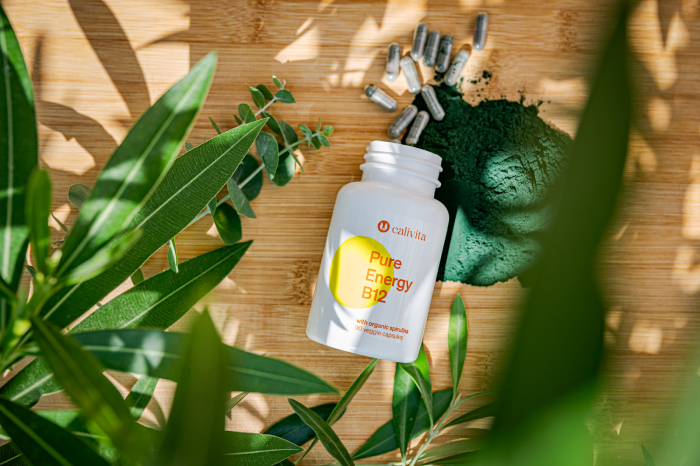 Pure Energy B12, CaliVita, 90 capsule vegetale, produs cu vitamina B12 si spirlina [5]