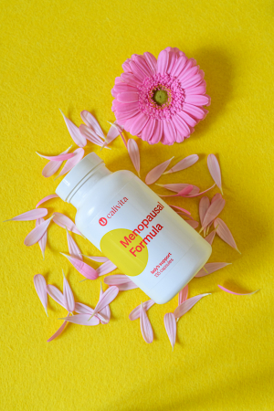 Menopausal Formula, CaliVita, 135 capsule, recomandat în premenopauză şi menopauză [3]