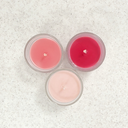 Materiale  - Colorant lumânări Red (Ambalaj: 250 g)