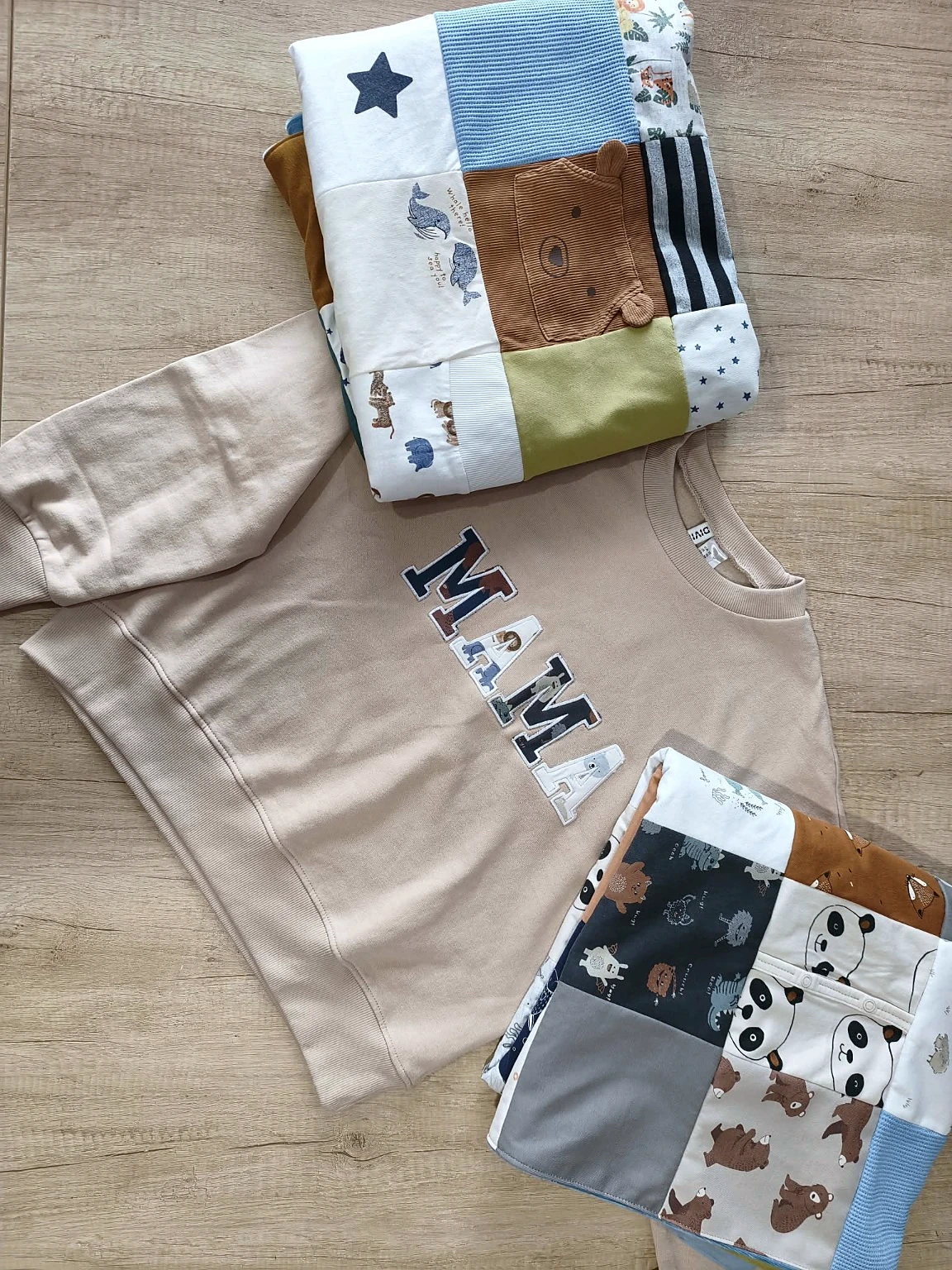 Pătură memory patchwork realizată din hăinuțele copilului [7]
