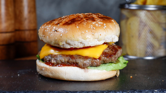 Cheeseburger Bistro Basil [1]