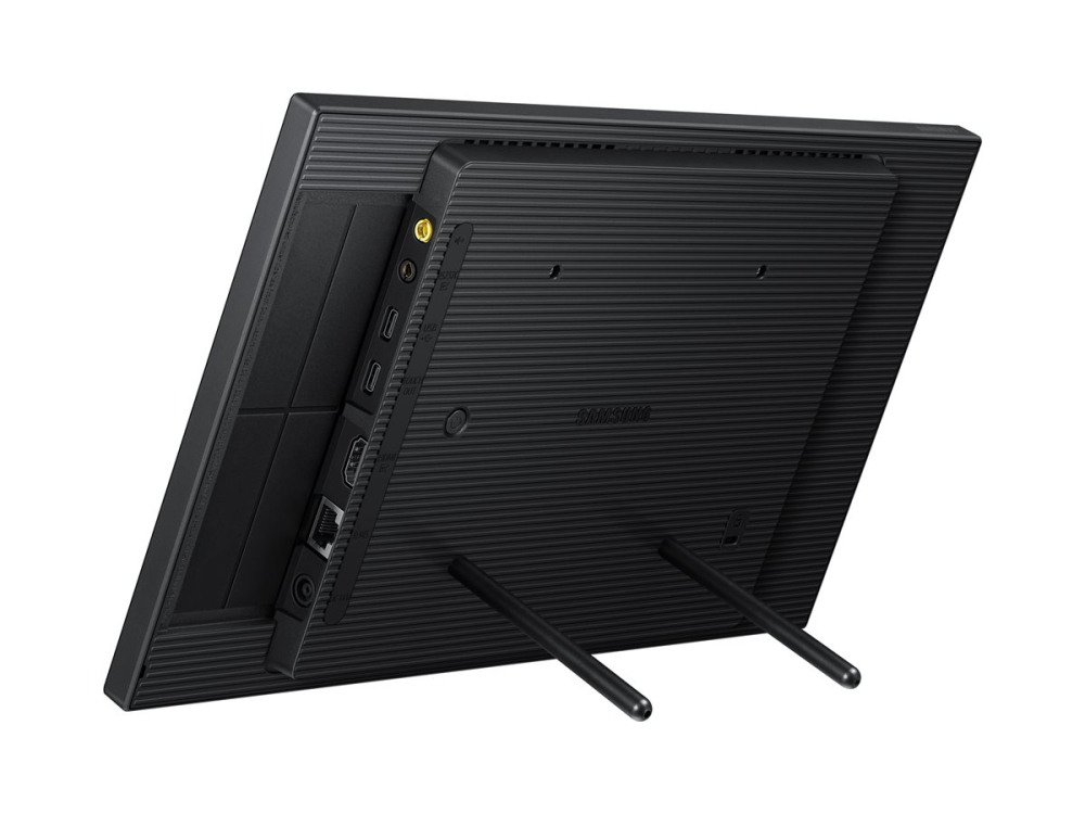 Samsung QB13C‑T 13″ Touch – Full HD, 500 nits, Tizen, Wi‑Fi [5]
