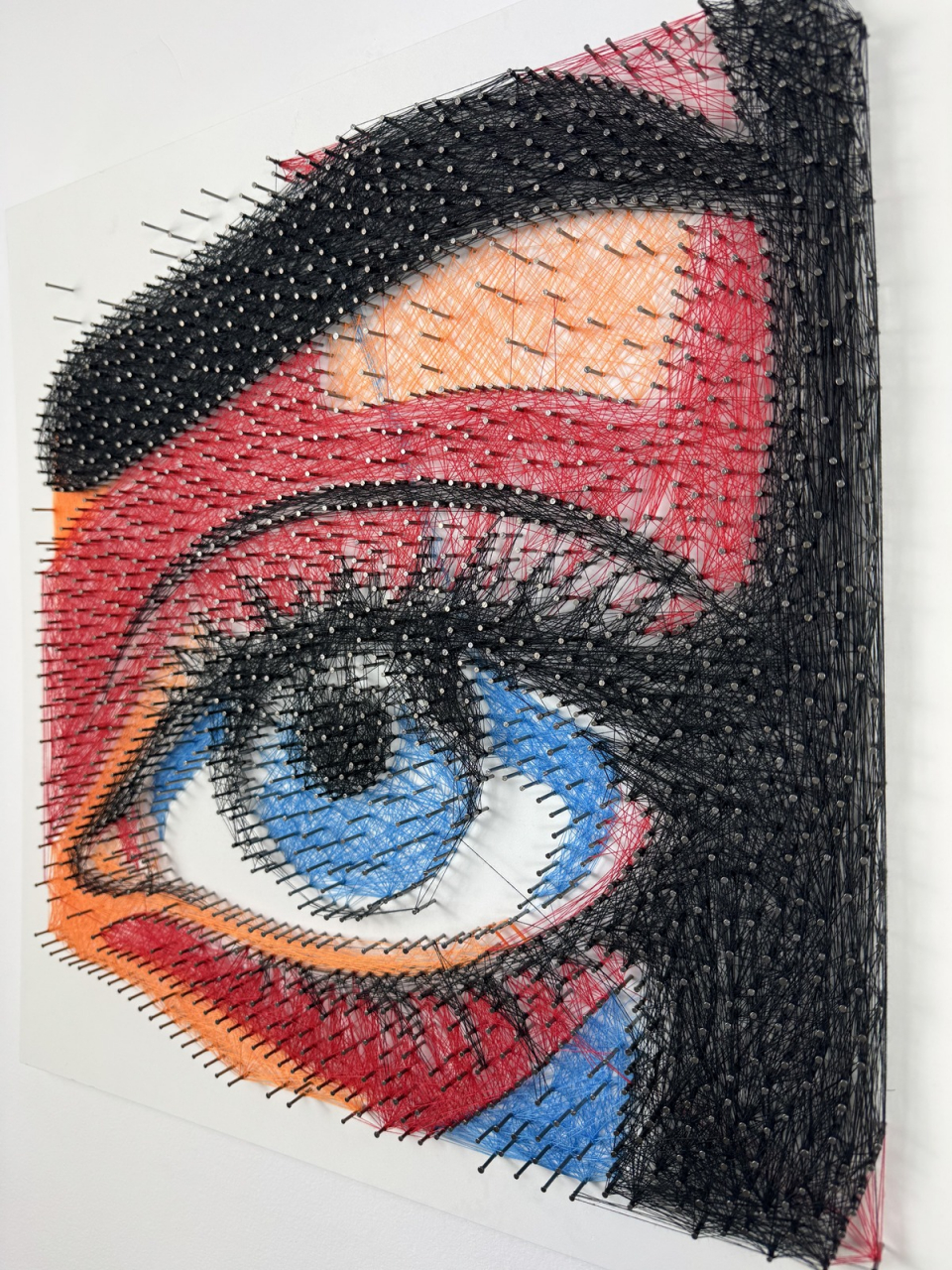 COLORED EYE STRING ART [2]