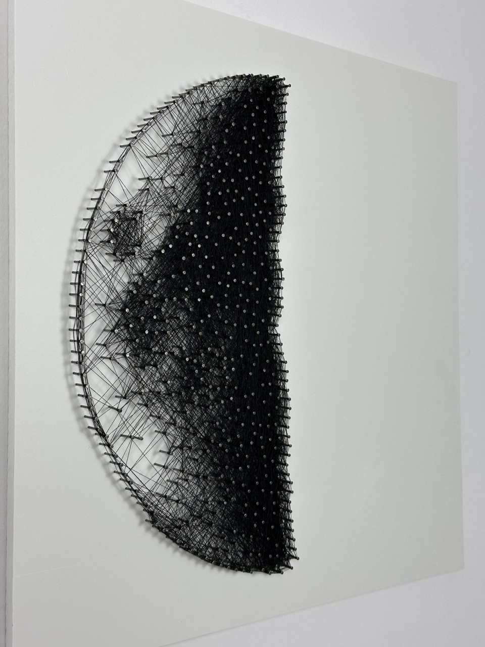 HALF MOON STRING ART [4]