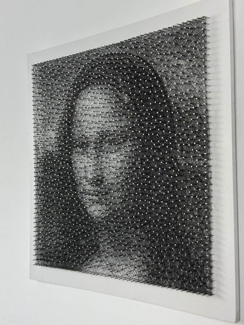 MONA LISA STRING ART [4]
