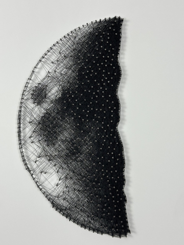 HALF MOON STRING ART [2]