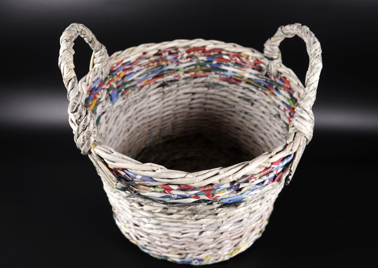 cos-handmade-hartie-reciclata-impletit [6]