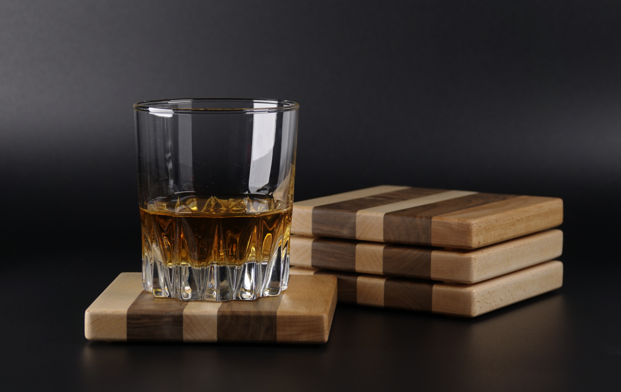 suport-pahare-nuc-fag-five-slice-lemn-masiv-handmade [2]