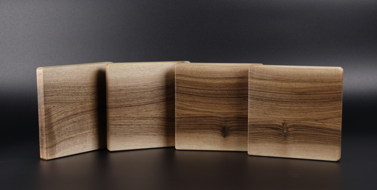 suport-pahare-nuc-hourglass-lemn-masiv-handmade [4]