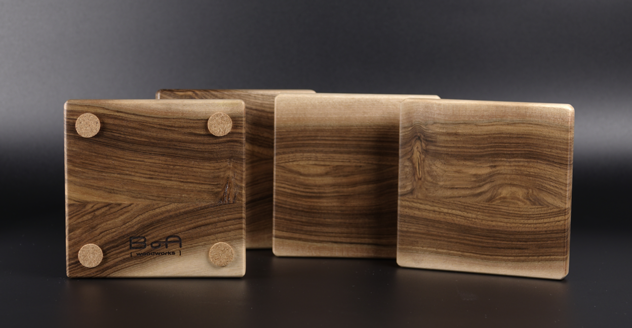 suport-pahare-nuc-mantle-lemn-masiv-handmade [5]