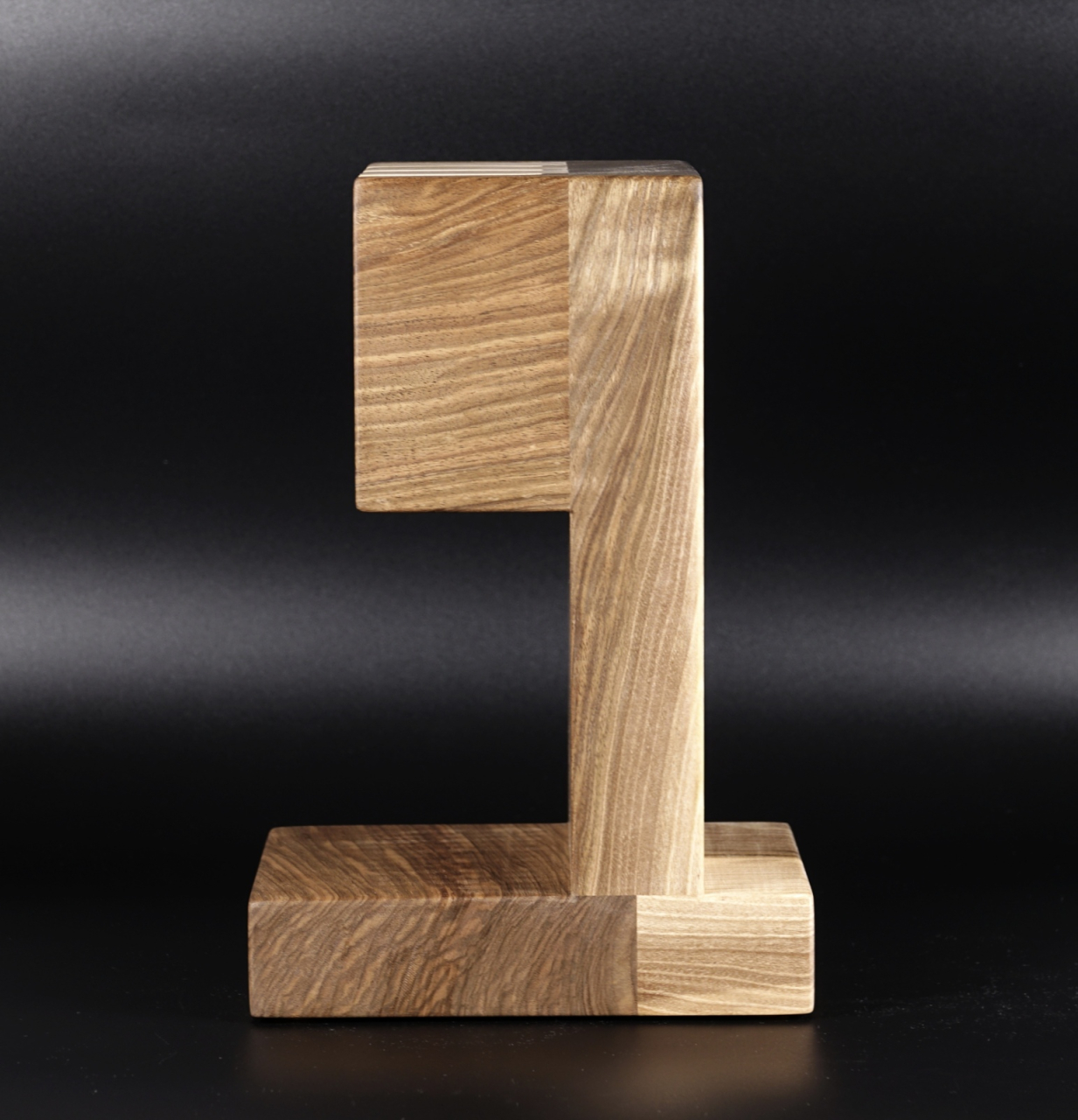 suport-cutite-nuc-magnetic-brutalist-walnut-handmade [6]