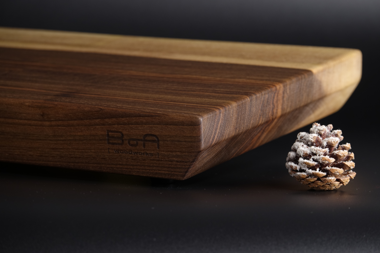 tocator-nuc-masiv-live-edge-artizanal-premium [7]