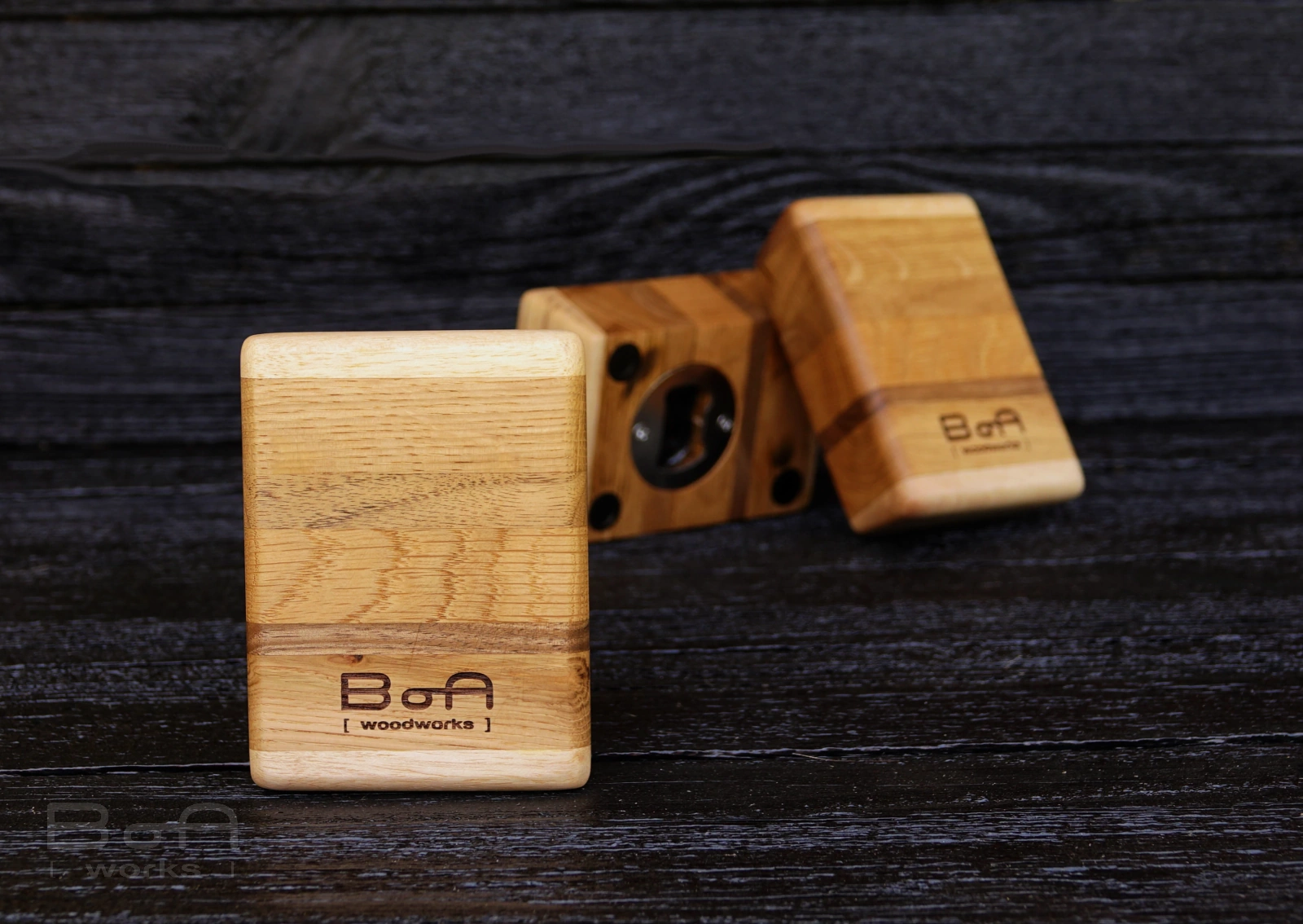 Deschizătoare de sticle - deschizator-sticle-bere-lemn-stejar-nuc-chunk-one-handmade