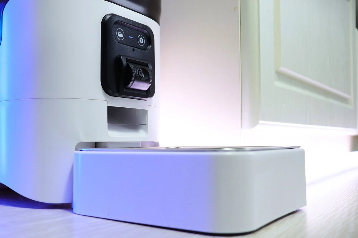 Hrănitor automat inteligent pentru câini și pisici 6L cu cameră Full HD și Wi-Fi [10]
