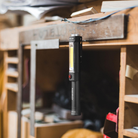 Lanterna multifunctionala NEBO BIG LARRY 2 aluminiu anodizat cu lumina rosie si talpa magnetica [1]