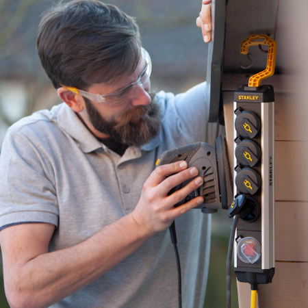 Prelungitor electric STANLEY – 4 prize, 5m, aluminiu, IP44 [1]