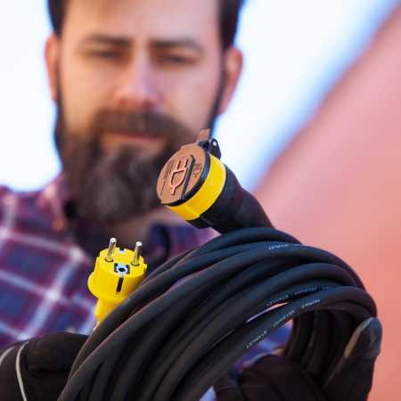 Prelungitor STANLEY SXECCR91A3E – 25m, cablu H07RN-F 3G1,5 mm², IP44, interior/exterior [2]