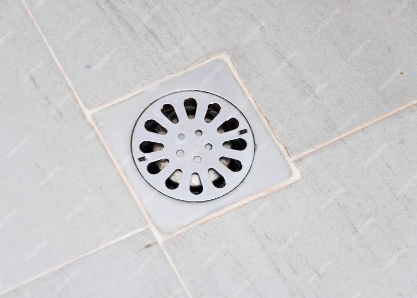 Scurgeri, sifoane si racorduri sanitare – cum alegi componentele care iti asigura o baie fara miros si fara griji