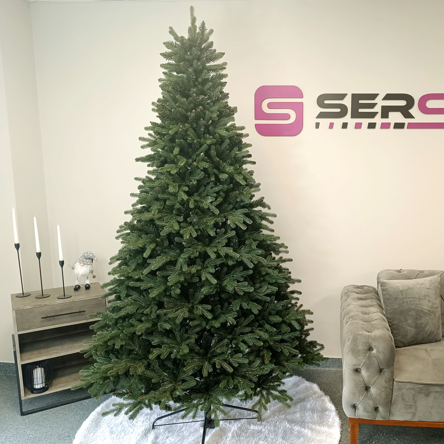 Decoratiuni si articole casa - Brad artificial Christmas Deluxe by Sersimo, Carpati, 2D+3D, 230cm