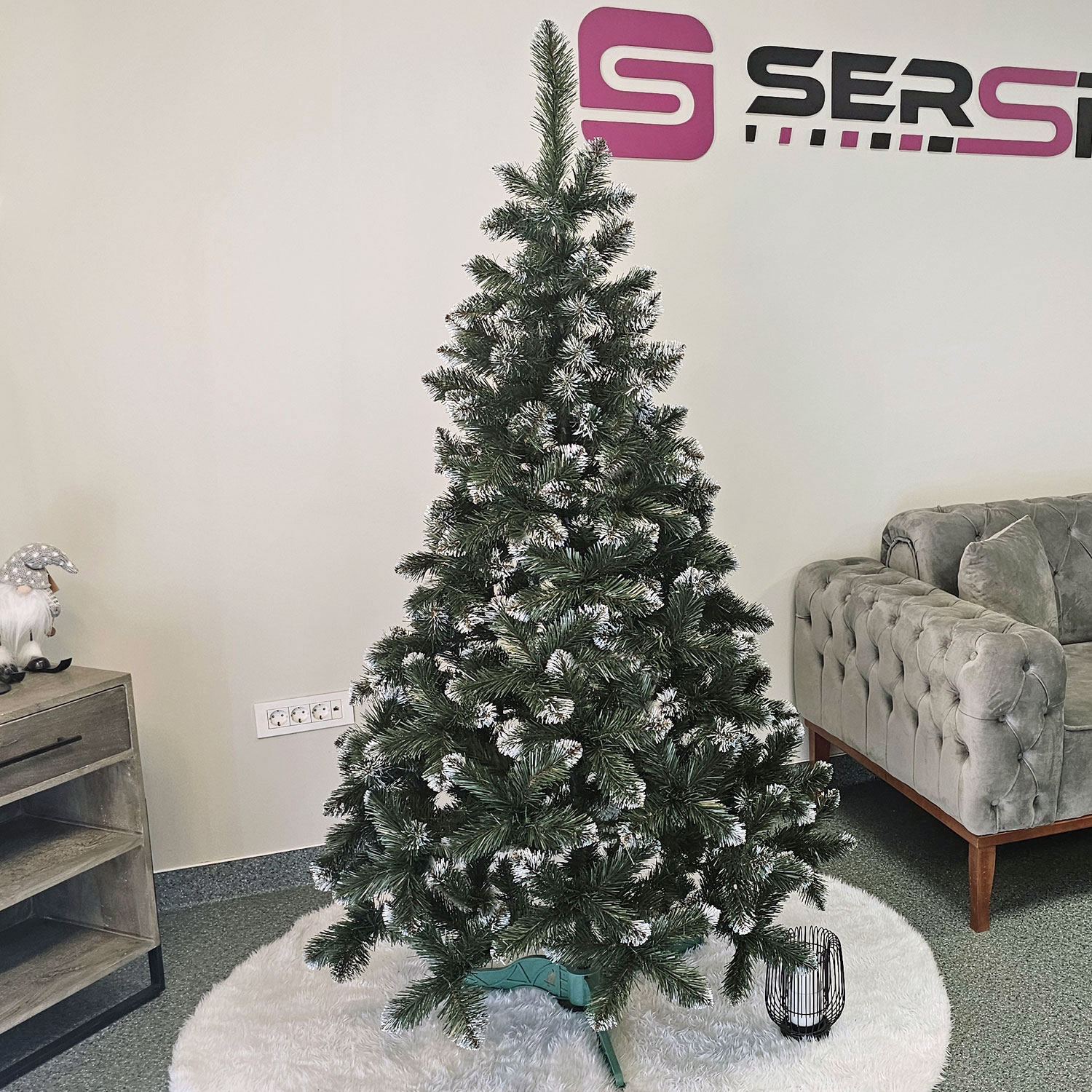 Decoratiuni si articole casa - Brad artificial Christmas Deluxe by Sersimo, Lidia Nins, 2D,180cm