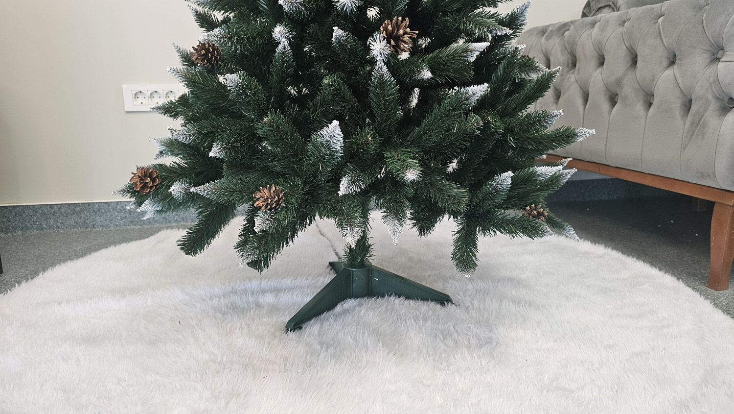 Brad artificial Christmas Deluxe by Sersimo, Danemark, 2D, 150cm [13]