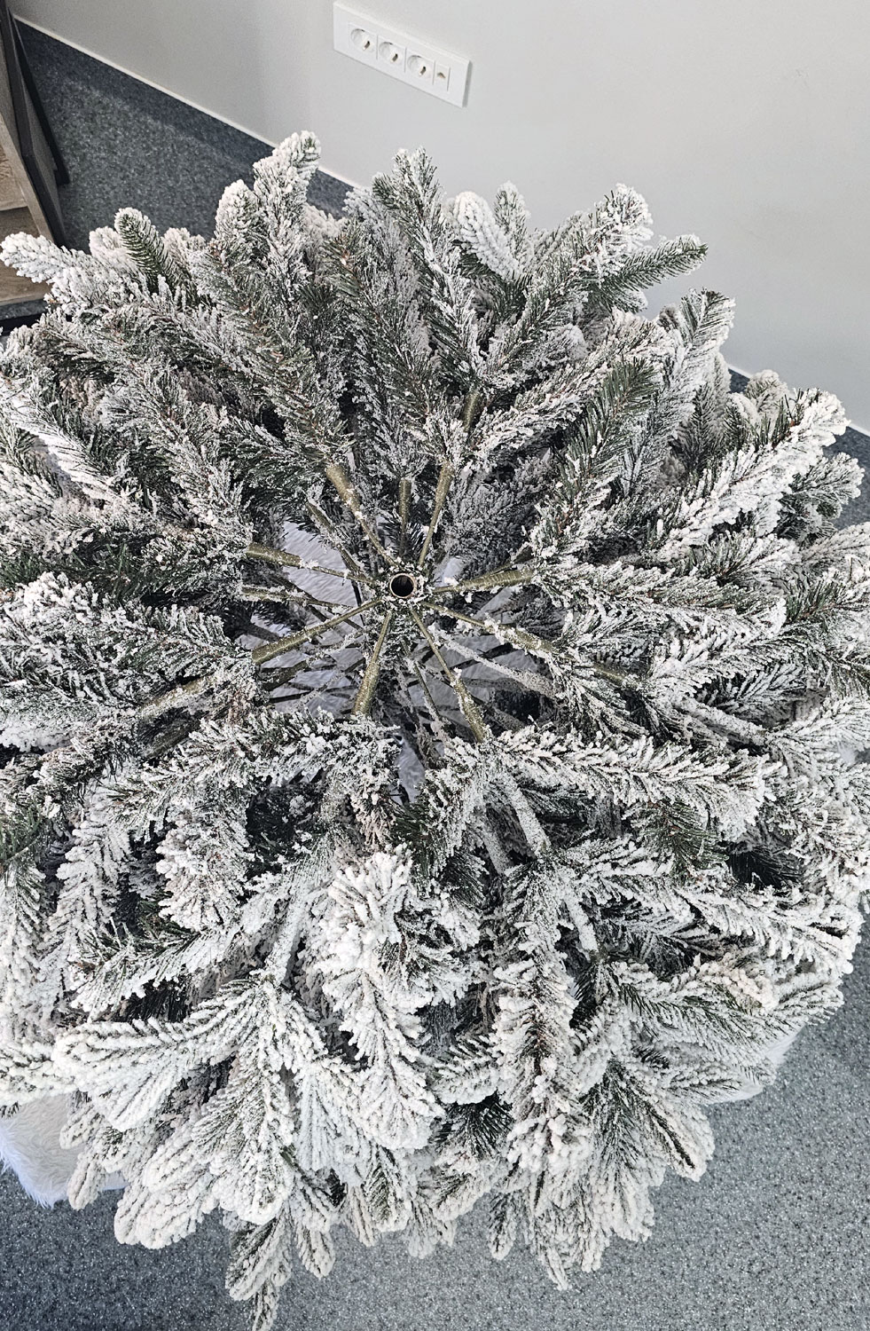 Brad artificial Christmas Deluxe by Sersimo, Global nins, mix 2D+3D, 250cm [2]