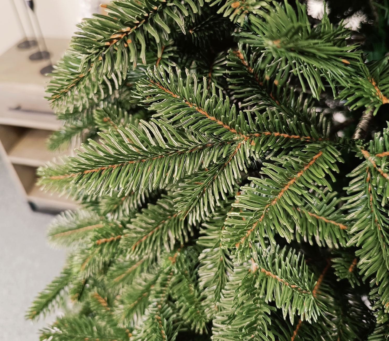 Brad artificial Christmas Deluxe by Sersimo, Canada verde, 3D, 180cm [5]