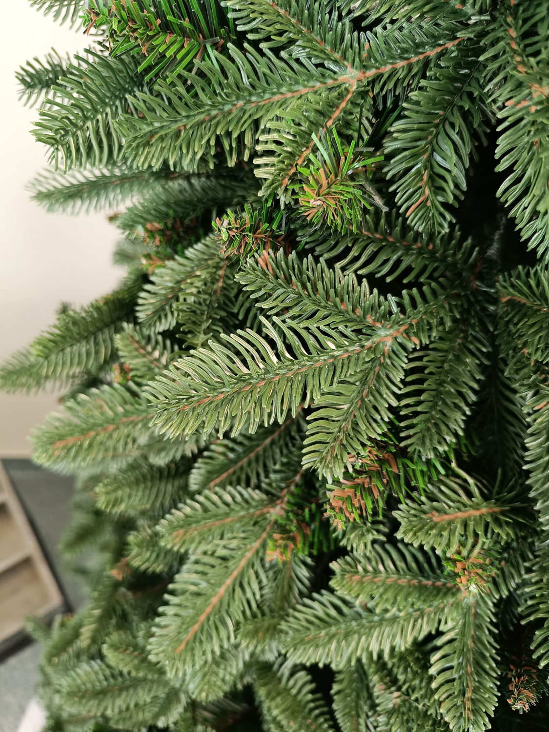 Brad artificial Christmas Deluxe by Sersimo, Canada Mix, 2D+3D, 210cm [3]