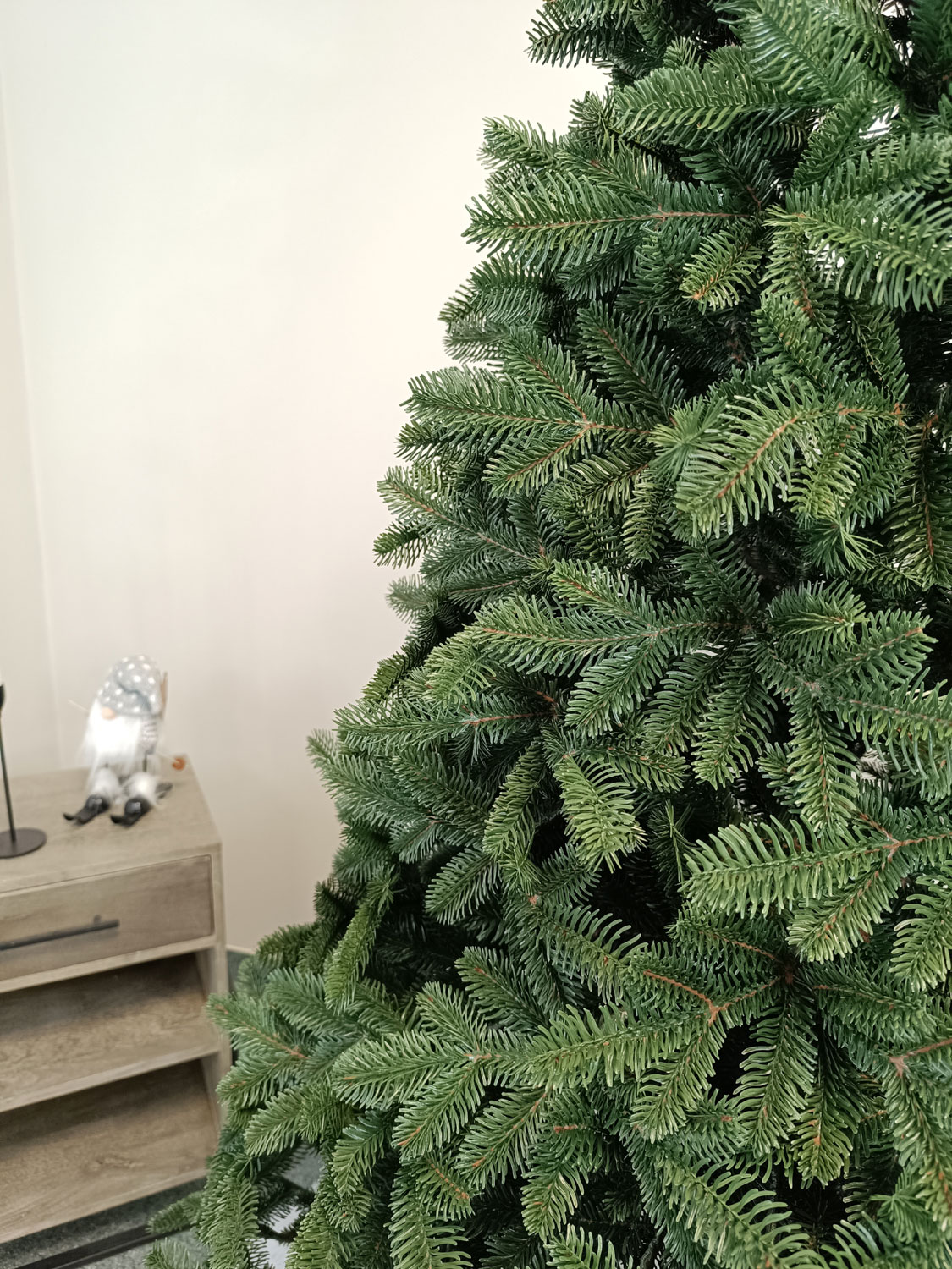 Brad artificial Christmas Deluxe by Sersimo, Canada verde, 3D, 210cm [10]