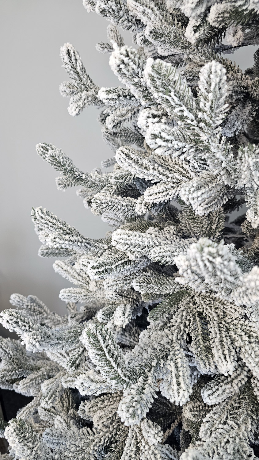 Brad artificial Christmas Deluxe by Sersimo, Viena nins, 3D, 230cm [17]