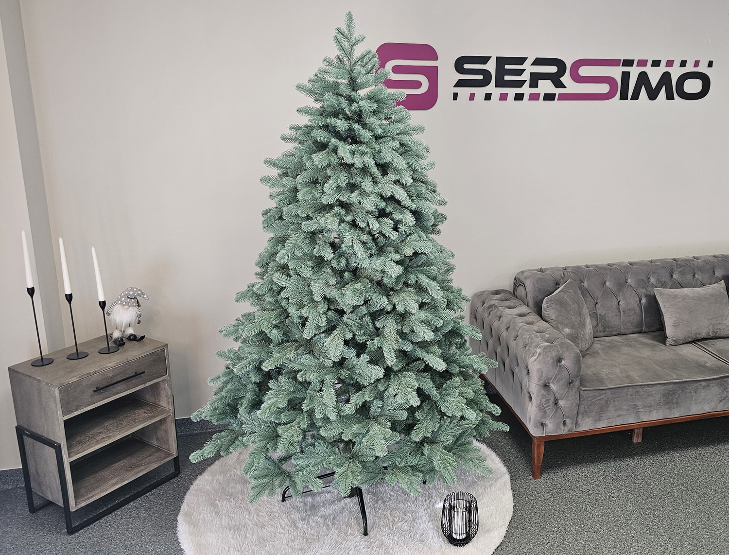 Brad artificial Christmas Deluxe by Sersimo, Kovalivska argintiu, 3D, 210cm [2]